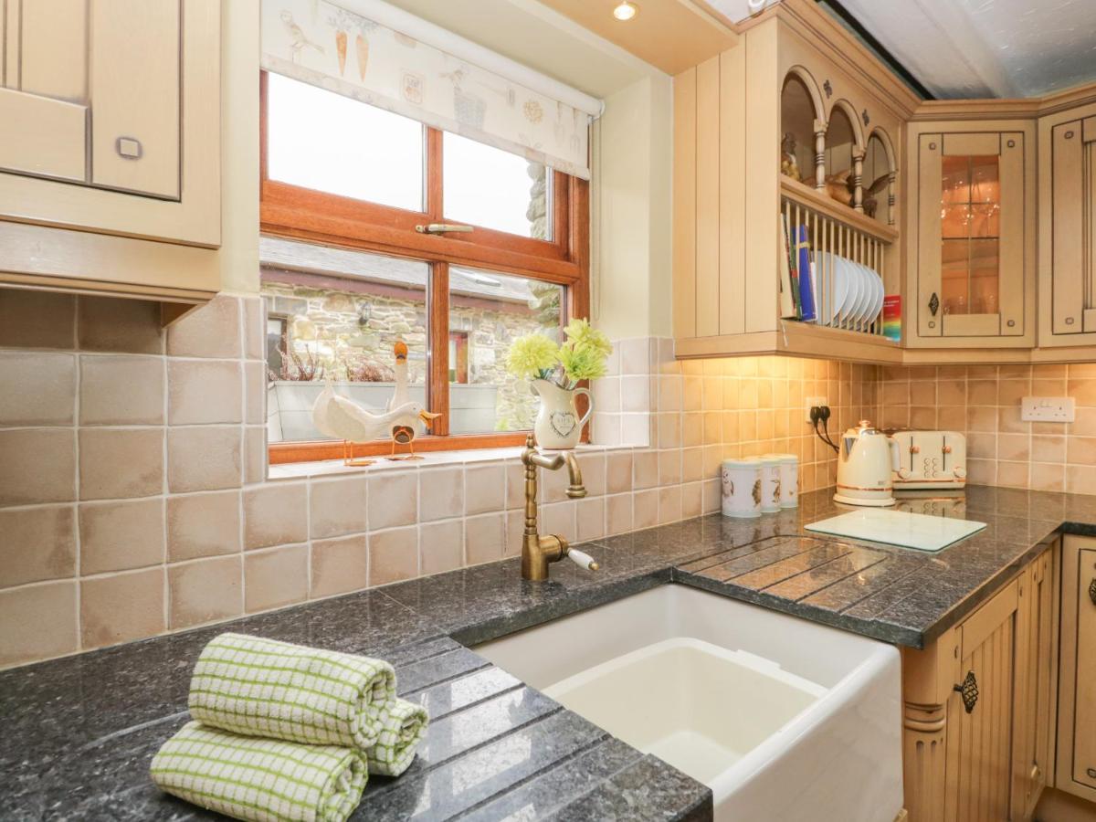 Laithe Cottage Улверстон Экстерьер фото
