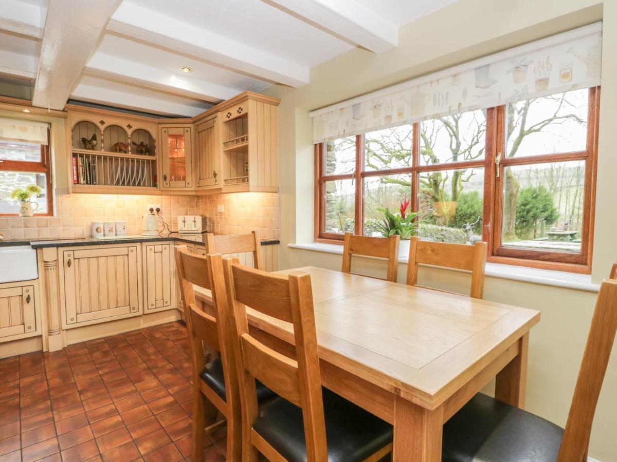 Laithe Cottage Улверстон Экстерьер фото